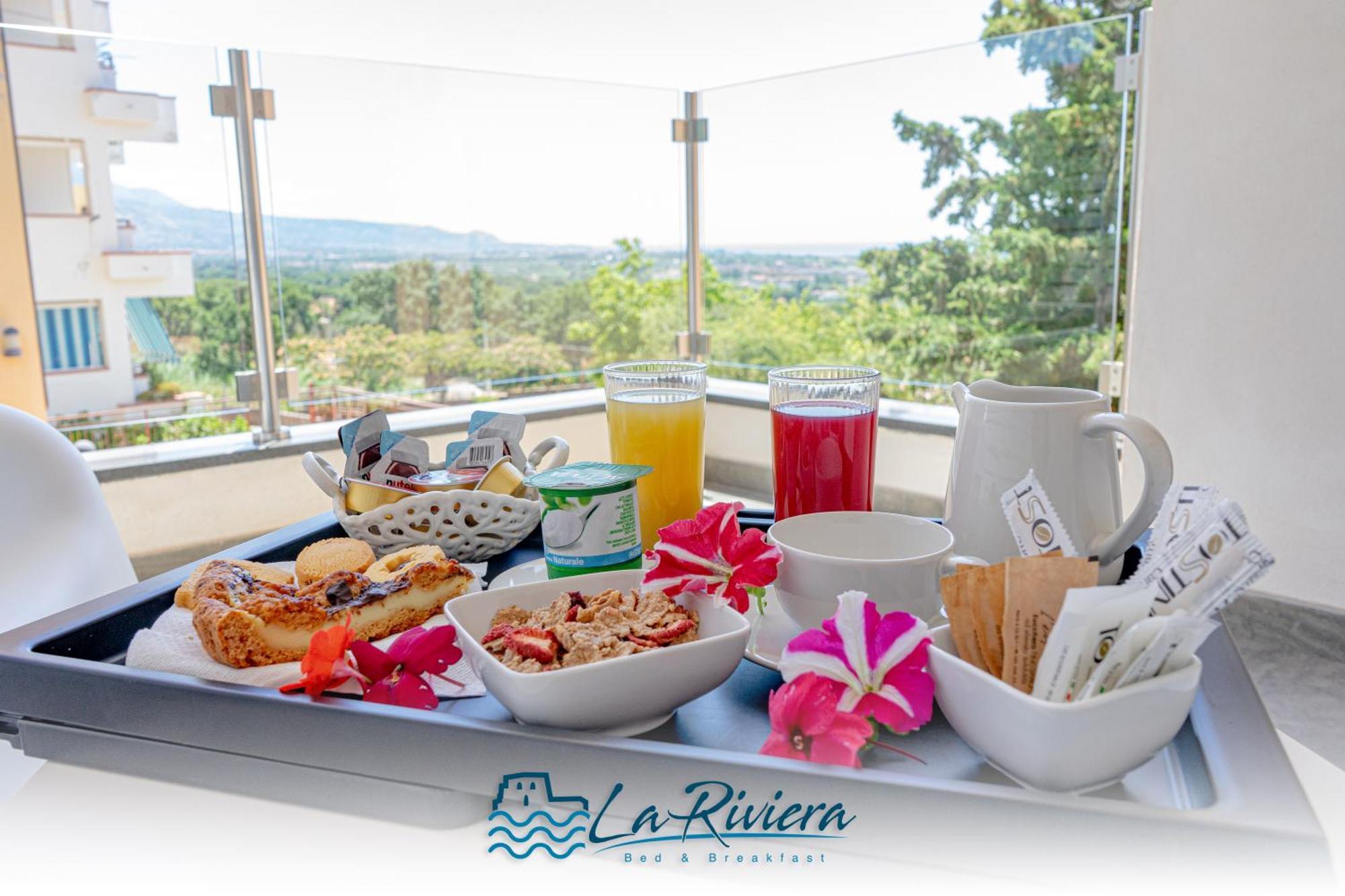 Bed and Breakfast La Riviera Scalea Esterno foto