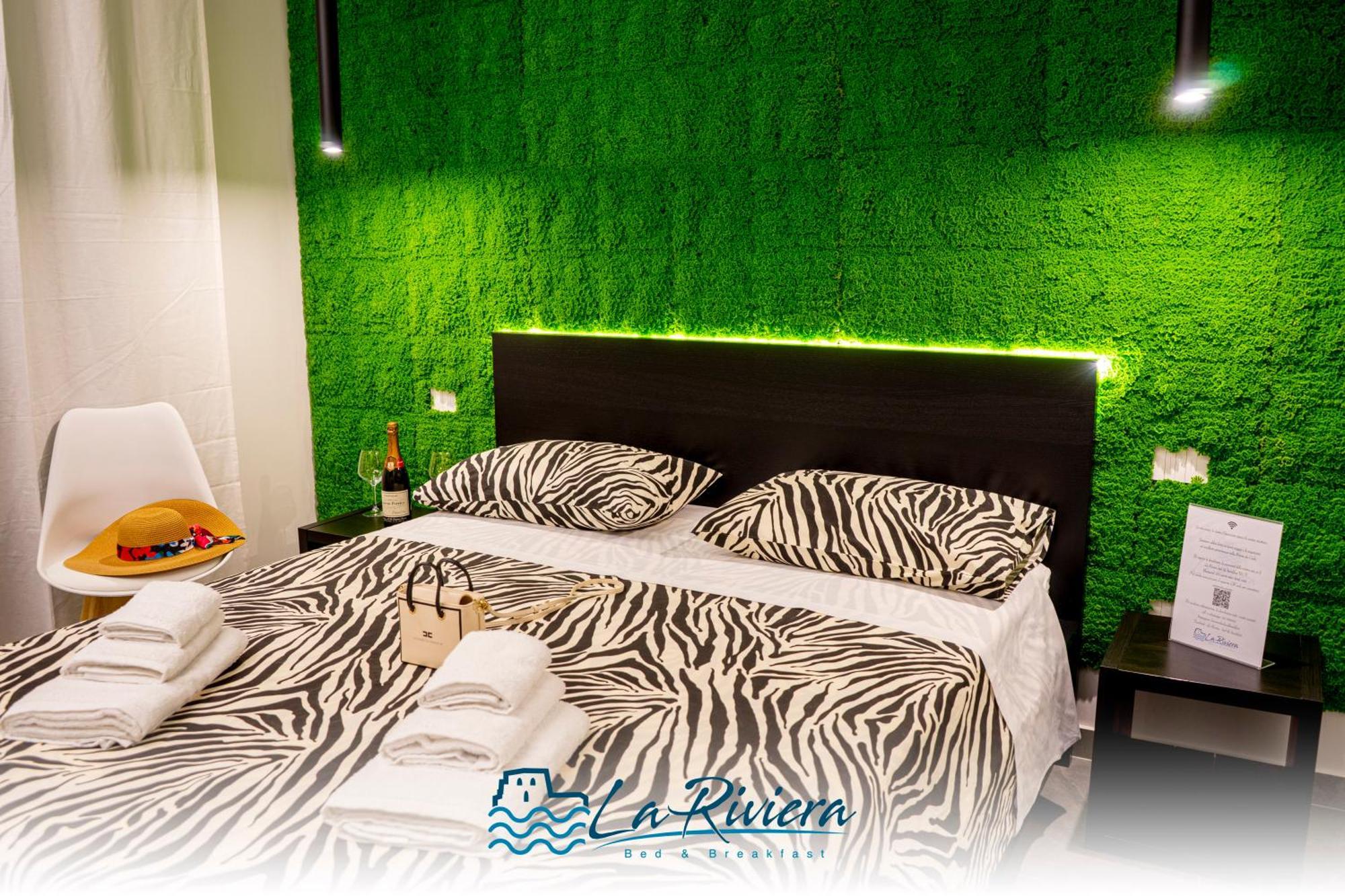 Bed and Breakfast La Riviera Scalea Esterno foto