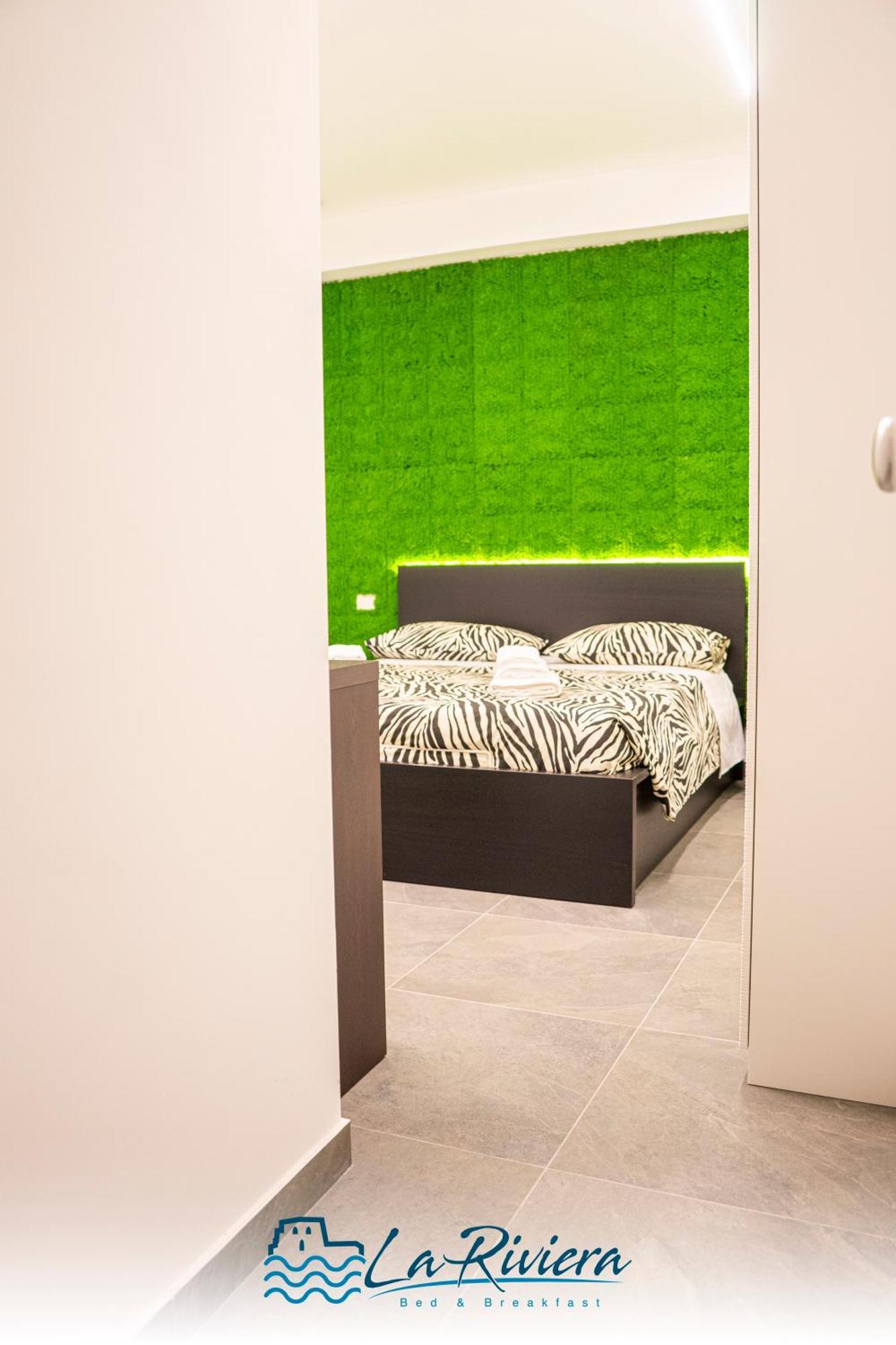 Bed and Breakfast La Riviera Scalea Esterno foto